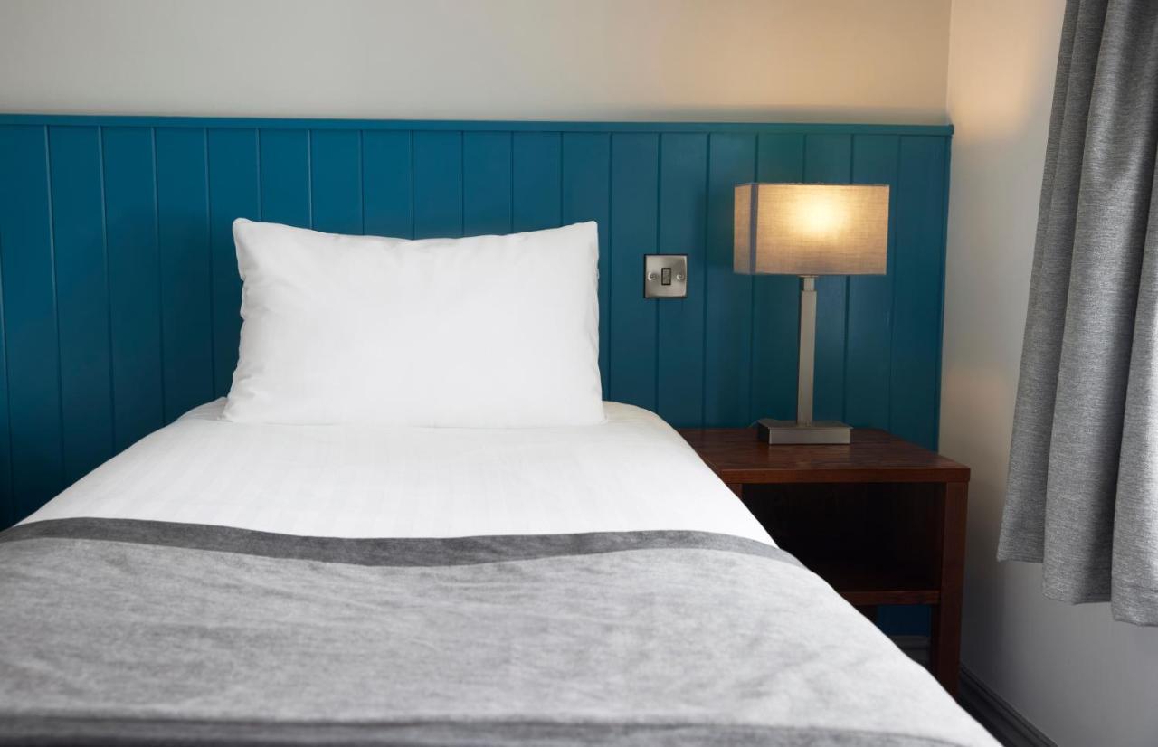 Highwayman Hotel Dunstable Ngoại thất bức ảnh